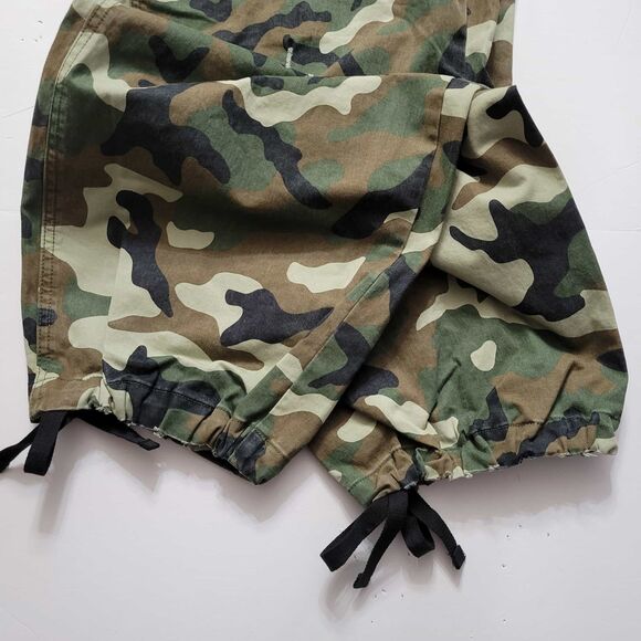 NWT KBB by KAHLANA Mid-Rise Straight Leg 'The Cargo Jogger' Camo Pants Relax MED - Picture 10 of 12